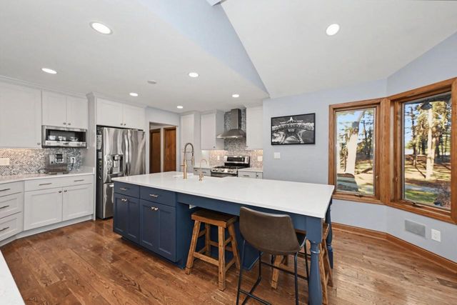 540 Mccarthy DRIVE S, Hartford, WI 53027