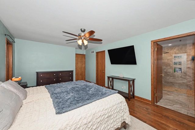 540 Mccarthy DRIVE S, Hartford, WI 53027