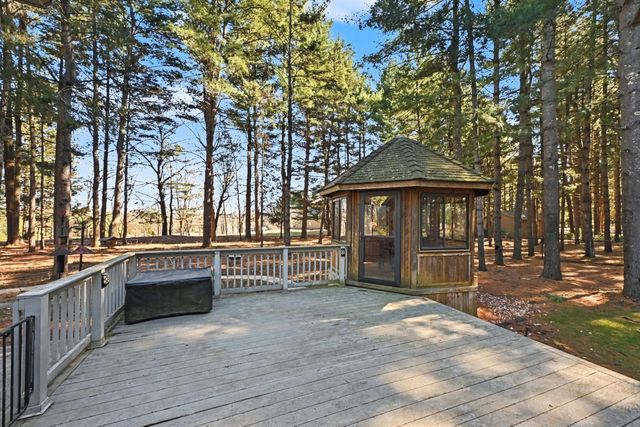 540 Mccarthy DRIVE S, Hartford, WI 53027