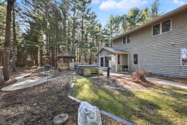 540 Mccarthy DRIVE S, Hartford, WI 53027