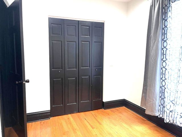 4728 N Kennicott Avenue 2, Chicago, IL 60630