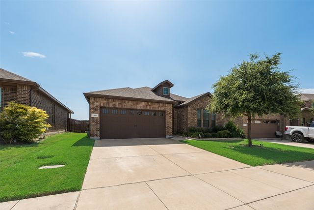 2505 Lavender Lane, Glenn Heights, TX 75154