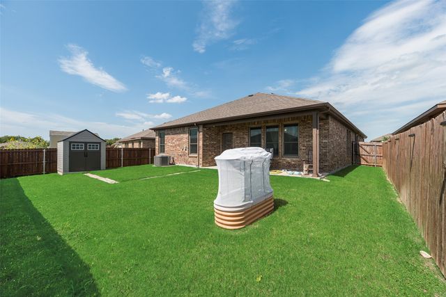 2505 Lavender Lane, Glenn Heights, TX 75154