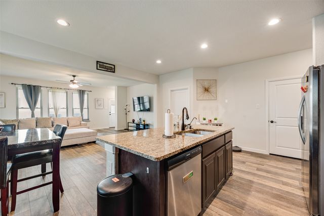 2505 Lavender Lane, Glenn Heights, TX 75154