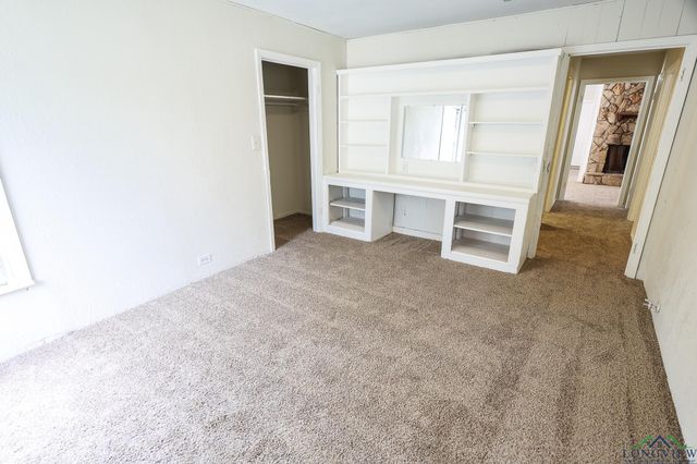 1320 E 4TH ST, Mount Pleasant, TX 75455