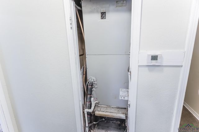 1320 E 4TH ST, Mount Pleasant, TX 75455