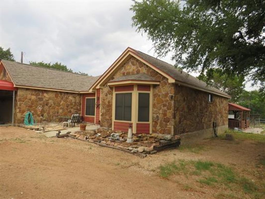 155 Cherry Ridge, Burnet, TX 78611