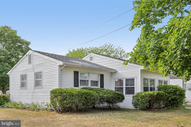 110 HAVERFORD AVE, Cape May, NJ 08204