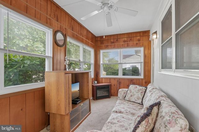 110 HAVERFORD AVE, Cape May, NJ 08204