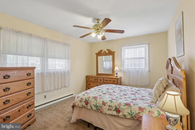110 HAVERFORD AVE, Cape May, NJ 08204