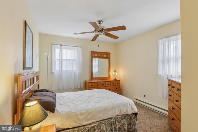 110 HAVERFORD AVE, Cape May, NJ 08204