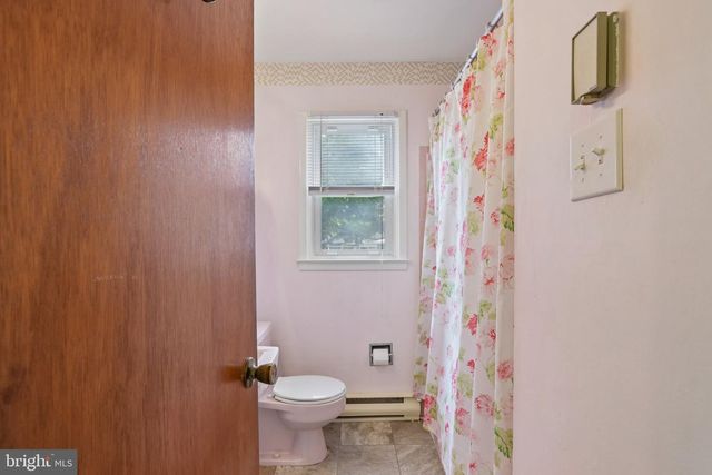 110 HAVERFORD AVE, Cape May, NJ 08204