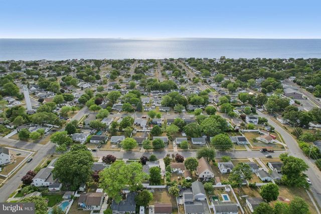 110 HAVERFORD AVE, Cape May, NJ 08204