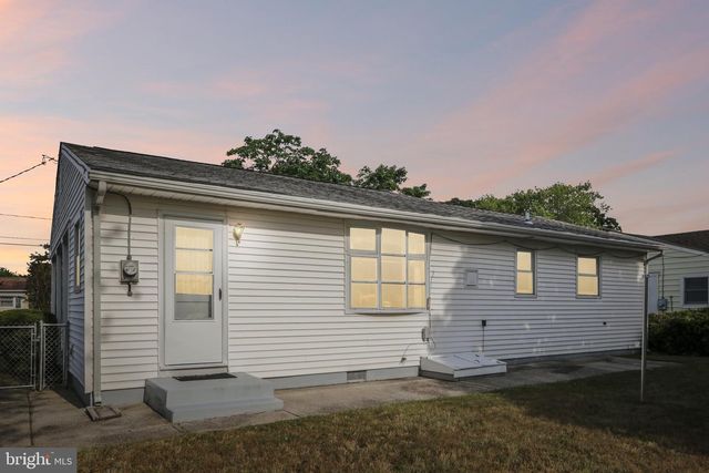 110 HAVERFORD AVE, Cape May, NJ 08204
