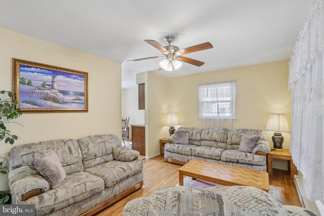 110 HAVERFORD AVE, Cape May, NJ 08204