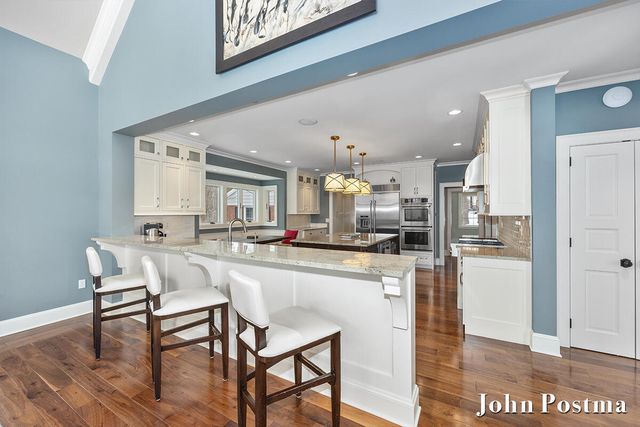 2929 Bonnell Avenue, East Grand Rapids, MI 49506