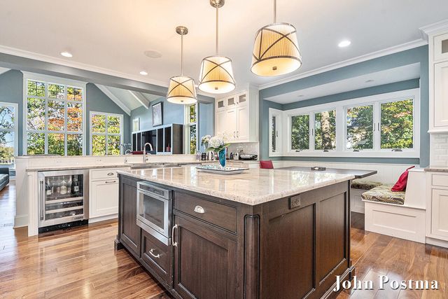 2929 Bonnell Avenue, East Grand Rapids, MI 49506