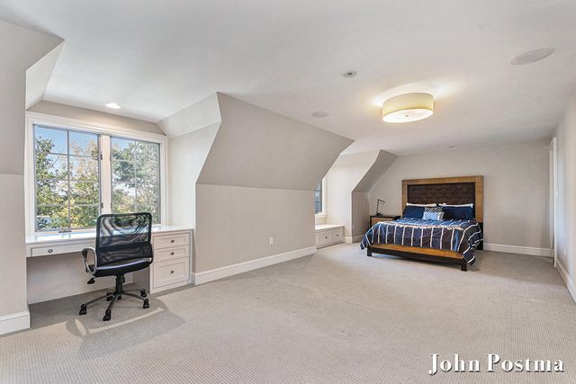 2929 Bonnell Avenue, East Grand Rapids, MI 49506