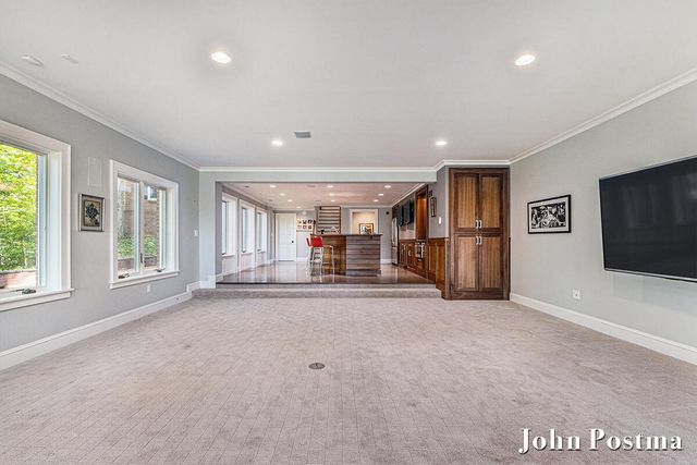 2929 Bonnell Avenue, East Grand Rapids, MI 49506