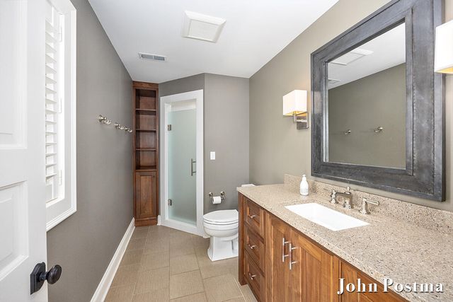 2929 Bonnell Avenue, East Grand Rapids, MI 49506