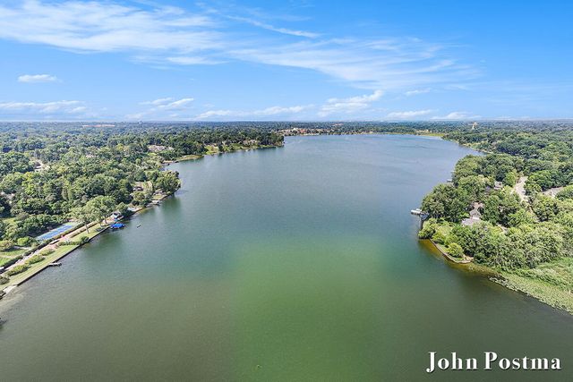 2929 Bonnell Avenue, East Grand Rapids, MI 49506