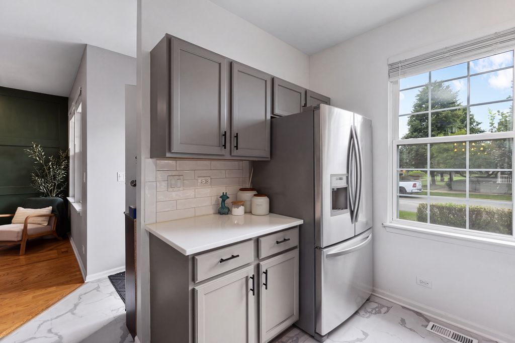 43 N Palazzo Drive, Addison, IL 60101 — photo 4