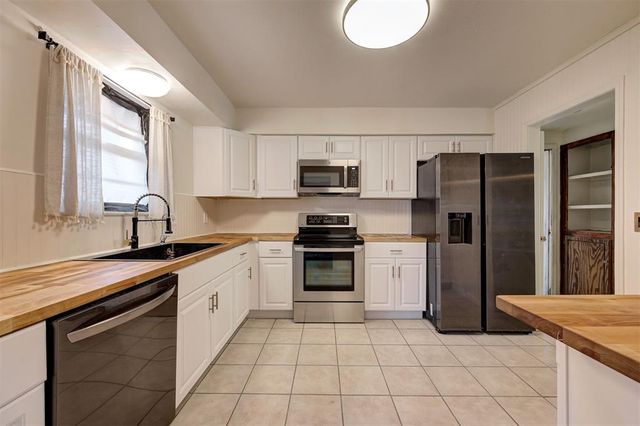 1724 N Fordson Avenue, Bethany, OK 73008