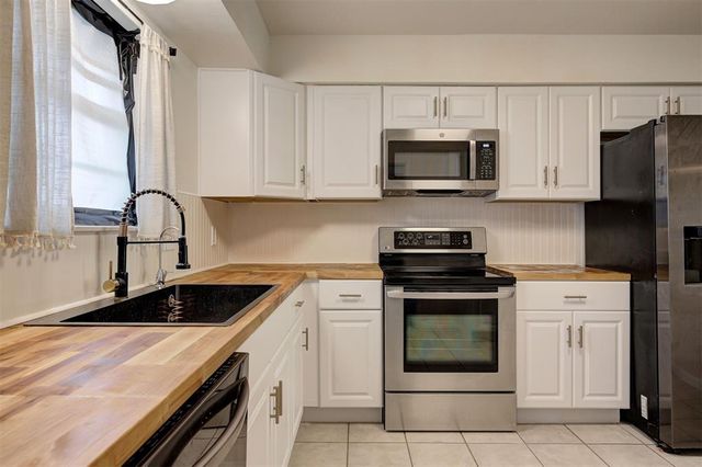 1724 N Fordson Avenue, Bethany, OK 73008