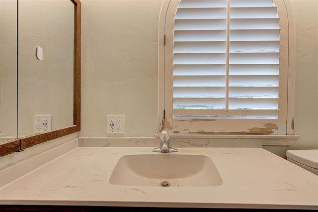 1724 N Fordson Avenue, Bethany, OK 73008