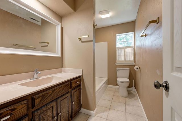 1724 N Fordson Avenue, Bethany, OK 73008