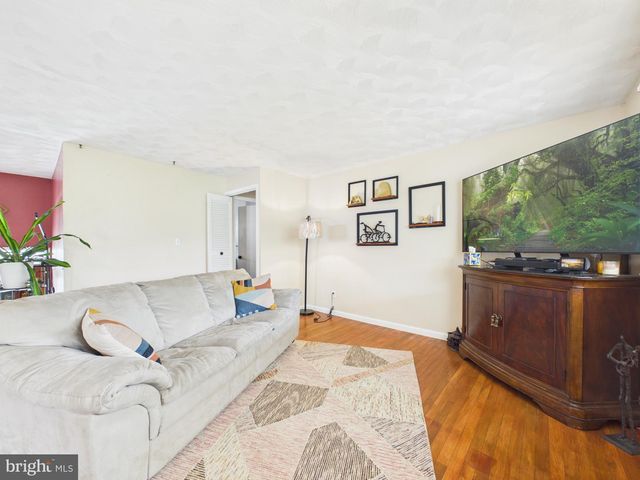 5127 MCFAUL RD, Baltimore, MD 21206