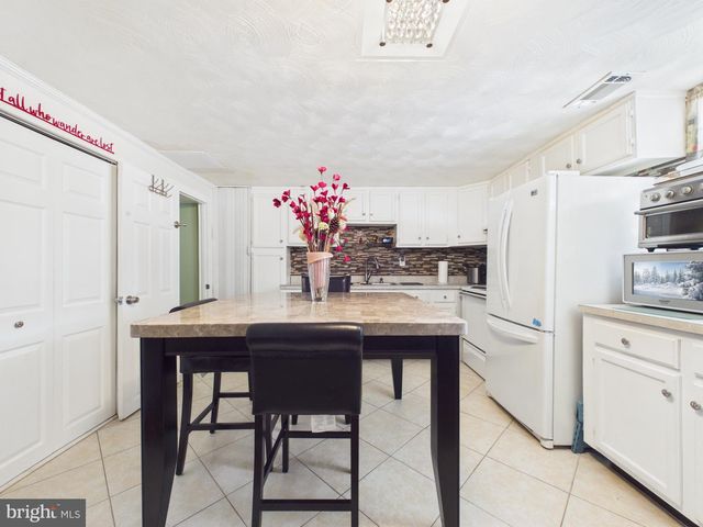 5127 MCFAUL RD, Baltimore, MD 21206