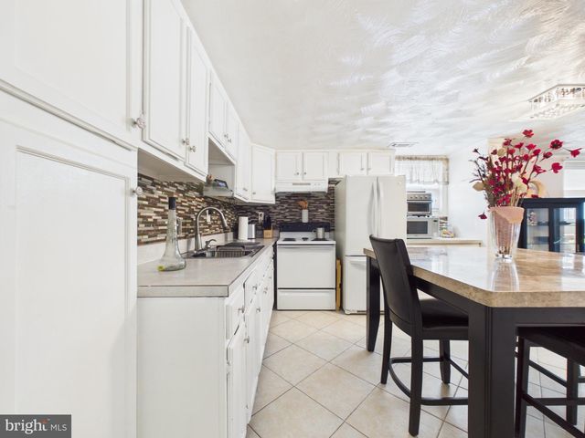 5127 MCFAUL RD, Baltimore, MD 21206