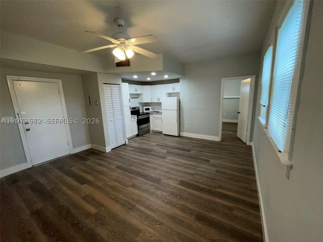 536 14th St 311, Miami Beach, FL 33139