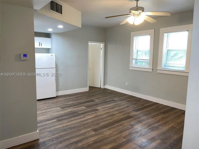 536 14th St 311, Miami Beach, FL 33139