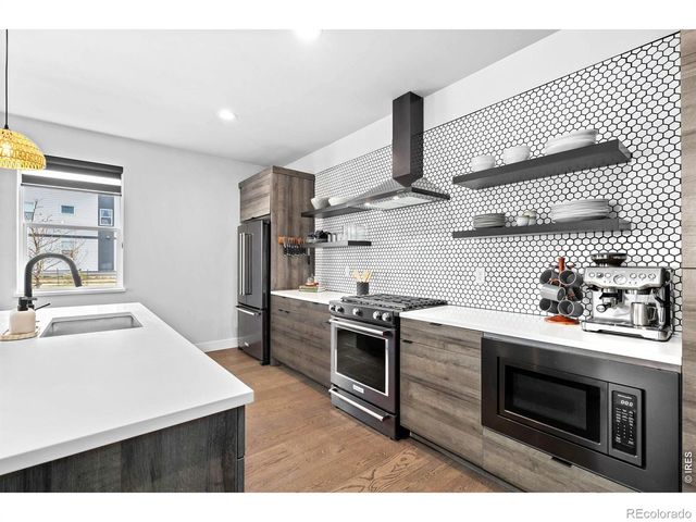6295 King Court, Denver, CO 80221