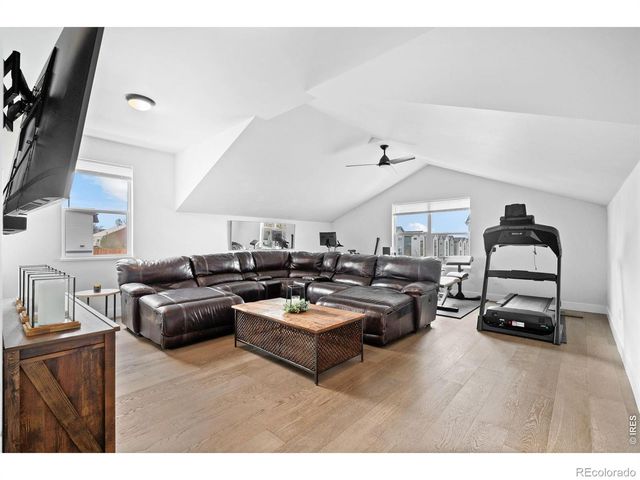 6295 King Court, Denver, CO 80221