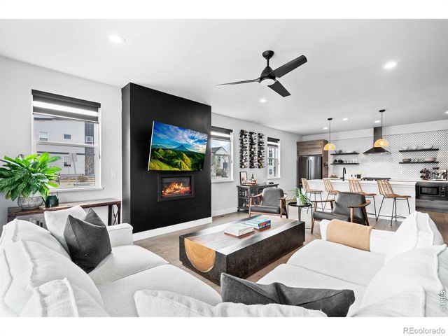 6295 King Court, Denver, CO 80221