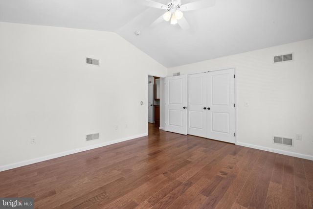 6 NOLAN DR, Malvern, PA 19355