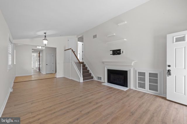 6 NOLAN DR, Malvern, PA 19355