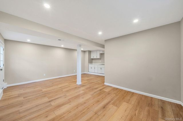 3 Bellrose Avenue, Centereach, NY 11720