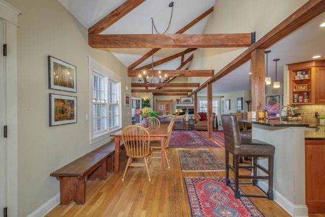 62 Elizabeth Lane, Hopkinton, NH 03229