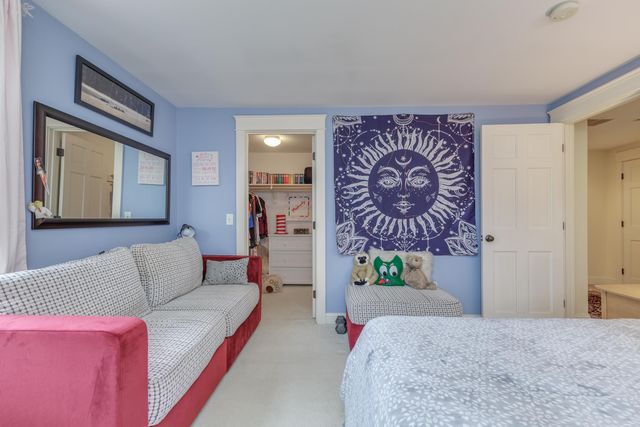 62 Elizabeth Lane, Hopkinton, NH 03229