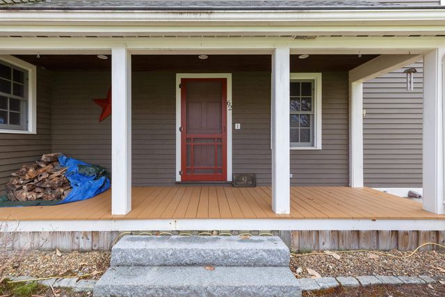 62 Elizabeth Lane, Hopkinton, NH 03229