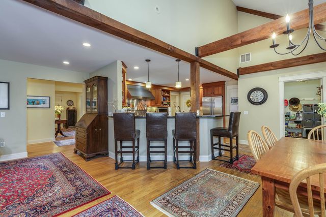 62 Elizabeth Lane, Hopkinton, NH 03229