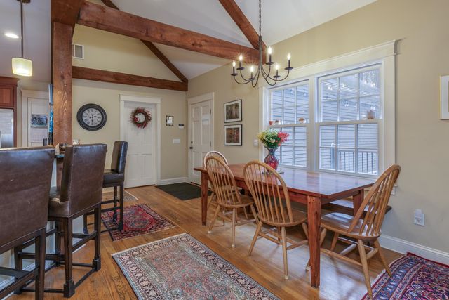 62 Elizabeth Lane, Hopkinton, NH 03229