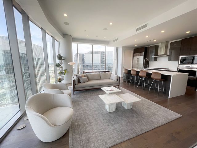 7901 Windrose Avenue 2203, Plano, TX 75024