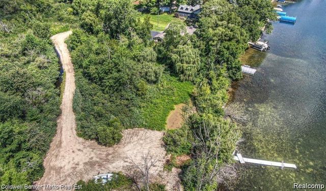 000 Midwood Lot 74,80, Commerce Twp, MI 48382