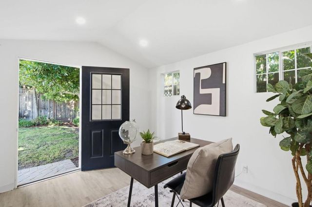 967 Orange Avenue, San Carlos, CA 94070