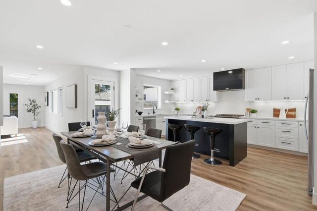 967 Orange Avenue, San Carlos, CA 94070